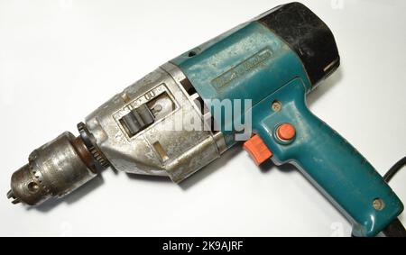 https://l450v.alamy.com/450v/2k9ajrf/used-electric-black-and-decker-hand-drill-2k9ajrf.jpg