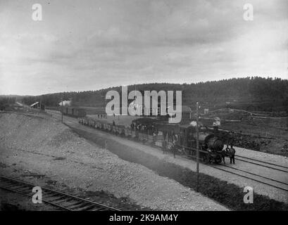 Varberg - Ätrans Railway. Wbäj 1 with gravel train Stock Photo