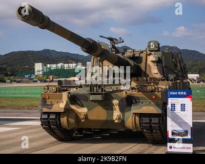 Seongnam, South Korea- Oct.15.2019: South Korean Hanhwa Defence K9A1 ...