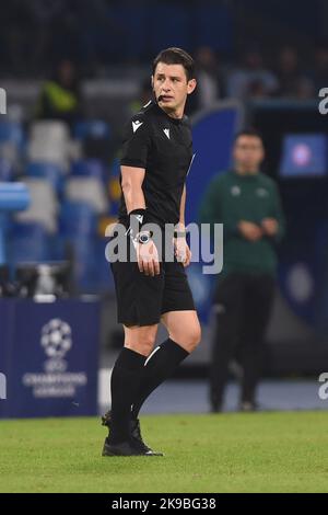Naples, Italy. 26 Oct, 2022. Referee Halil Umut Meler during the UEFA Champions League match between SSC Napoli and Rangers FC at Stadio San Paolo Naples Italy on 26 October 2022.Credit:Franco Romano/Alamy Live News Stock Photo