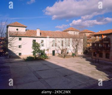 EDIFICIO TAMBIEN CONOCIDO COMO LA QUINTA DEL EMBAJADOR-1597 PLAZA DE LA AMISTAD Y DE LOS PUEBLOS. Author: CAXES PATRICIO. Location: CASA DEL REY. ARGANDA DEL REY. MADRID. SPAIN. Stock Photo