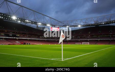 London, UK. 27th Oct, 2022. London, England, October 27th 2022: The Emirates Stadium pitch before the UEFA Womens Champions League football match between Arsenal and FC Zurich at the Emirates Stadium in London, England. (James Whitehead/SPP) Credit: SPP Sport Press Photo. /Alamy Live News