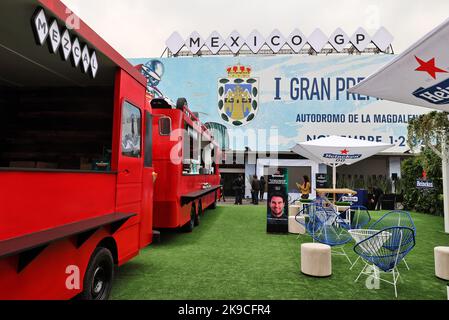 Mexico City, Mexico. 27th Oct, 2022. Paddock atmosphere. Mexican Grand Prix, Thursday 27th October 2022. Mexico City, Mexico. Credit: James Moy/Alamy Live News Stock Photo