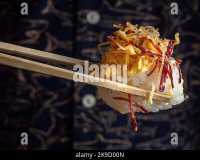 Prato com shitake shimeji e champignon hi-res stock photography