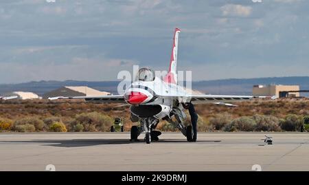 The United States Air Force Air Demonstration Squadron, known as the Thunderbirds, perform during the Aerospace Valley Air Show at Edwards Air Force Base, California, Oct. 15, 2022. The show was held on the 75th anniversary of the first supersonic flight, which was achieved at Edwards back in 1947. (U.S. Air Force photo by Senior Airman Dakota C. LeGrand) Stock Photo