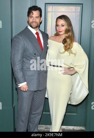 Henry Cavill and Natalie Viscuso Stock Photo - Alamy