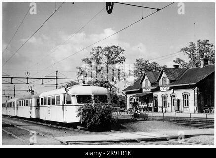 Billesholm station from Last Train's arrival at Billesholm and the last train departure from Billesholm on May 29, 1960. The name was 1943 Billesholm's mine. The station built in 1875 by Lion, Landskrona - Engelholm's railways. The station built in 1876. One -story station house in stone. Stock Photo