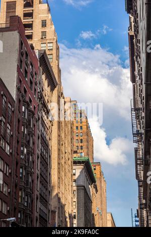 NEW YORK, USA - JUL 11, 2010: high old brick skyscraper in new York, USA. In 1950 New York had 87 brick sSkyscraper with more than 400 feet high from Stock Photo