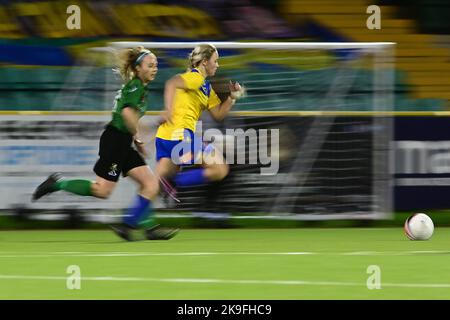 Barry, Wales. 27th Oct, 2022. - Mandatory by-line: Ashley Crowden  - 27/10/2022 - FOOTBALL - Jenner Park Stadium - Barry, Wales - Barry Town United Women vs Aberystwyth Town Women’s FC - Genero Adran Premier Phase 1 22/23 Credit: Ashley Crowden/Alamy Live News Stock Photo