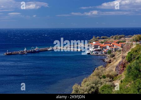 Molyvos harbour, Molyvos or Mithimna, Lesbos, Northern Aegean Islands, Greece. Stock Photo