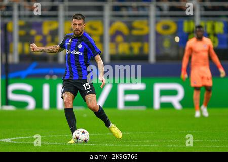 Milano, Italy. 26th, October 2022. Francesco Acerbi (15) of Inter seen during the UEFA Champions League match between Inter and Viktoria Plzen at Giuseppe Meazza in Milano. (Photo credit: Gonzales Photo - Tommaso Fimiano). Stock Photo