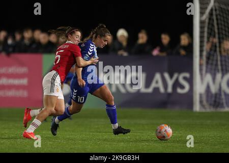 RIO HARDY of Durham Women battles with Manchester United's MAYA LE TISSIER during the FA Women's League Cup match between Durham Women FC and Manchester United at Maiden Castle, Durham City on Wednesday 26th October 2022. (Credit: Mark Fletcher | MI News) Credit: MI News & Sport /Alamy Live News Stock Photo