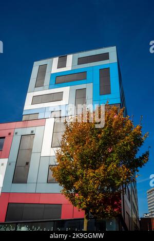 University Square student accommodation in Southend on Sea Essex, with geometric design. Southend college campus. Colourful cladding panels Stock Photo