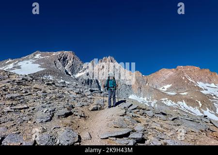 Hiking between Forester and Glen Pass, Kings Canyon National Park, Pacific Crest Trail, USA Stock Photo