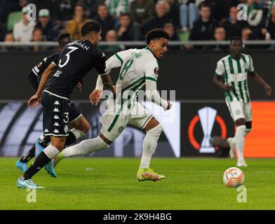 BUDAPEST, HUNGARY - OCTOBER 27: Ryan Mmaee of Ferencvarosi TC controls the  ball during the UEFA Europa League group H match between Ferencvarosi TC  and AS Monaco at Ferencvaros Stadium on October