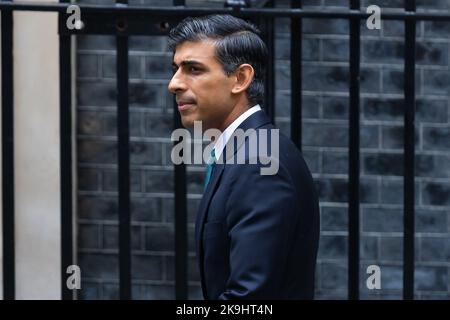 London, UK. 26th Oct, 2022. Prime Minister Rishi Sunak leaves 10 Downing Street for Parliament to take his first Prime Minister's Questions in London. He was appointed to the position after being elected Conservative leader, triggered by the resignation of Liz Truss following crises in her government. (Credit Image: © Tejas Sandhu/SOPA Images via ZUMA Press Wire) Stock Photo