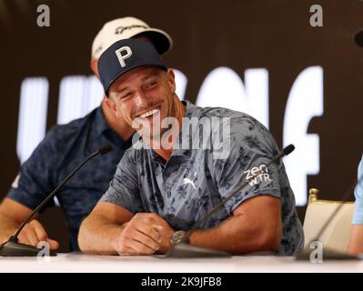 Miami, USA. 28th Oct, 2022. DORAL, FLORIDA - OCTOBER 28: Team Captain Bryson DeChambeau of Crushers GC attends a press conference after quarterfinals of LIV Golf Invitational - Miami at Trump National Doral Miami on October 28, 2022 in Doral, Florida. (Photo by Alberto E. Tamargo/Sipa USA) Credit: Sipa USA/Alamy Live News Stock Photo