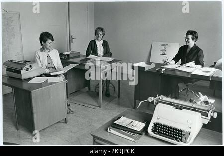 Training for office staff at Trafikaktiebolaget Grängesbergoxelösund Railways, TGOJ. Stock Photo