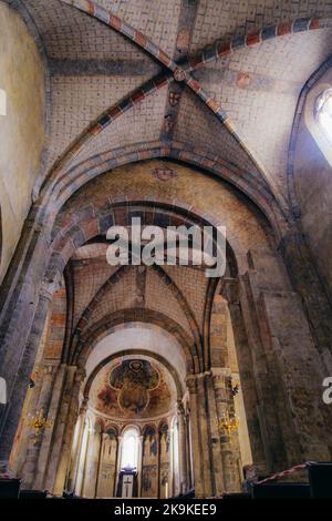 The rib vaults inside the medieval cathedral of Saint Lizier in the French Pyrenees (Ariege) Stock Photo