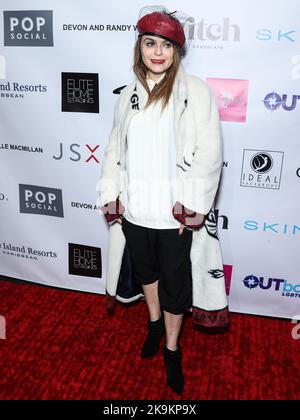 Beverly Hills, United States. 28th Oct, 2022. BEVERLY HILLS, LOS ANGELES, CALIFORNIA, USA - OCTOBER 28: American actress and singer Taryn Manning arrives at Boo2Bullying's 4th Annual BOO BALL Halloween Fundraising Gala held at the SLS Hotel Beverly Hills on October 28, 2022 in Beverly Hills, Los Angeles, California, United States. (Photo by Xavier Collin/Image Press Agency) Credit: Image Press Agency/Alamy Live News Stock Photo