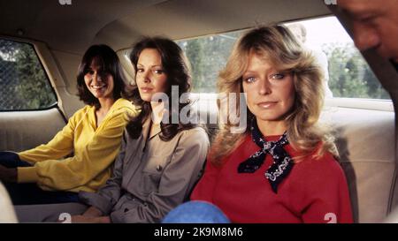 FARRAH FAWCETT, JACLYN SMITH and KATE JACKSON in CHARLIE'S ANGELS (1976), directed by IVAN GOFF. Credit: SPELLING-GOLDBERG PRODUCTIONS / Album Stock Photo