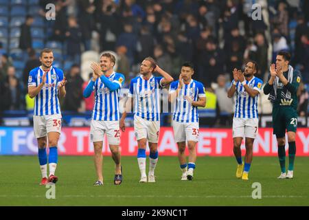 Huddersfield, UK. 29th Oct, 2022. Huddersfield players celebrate the victory at the end of the Sky Bet Championship match Huddersfield Town vs Millwall at John Smith's Stadium, Huddersfield, United Kingdom, 29th October 2022 (Photo by Conor Molloy/News Images) in Huddersfield, United Kingdom on 10/29/2022. (Photo by Conor Molloy/News Images/Sipa USA) Credit: Sipa USA/Alamy Live News Stock Photo