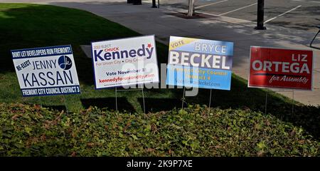 campaign signs in front of Democratic Party headquarters, Ohlone Area in Fremont, California Stock Photo