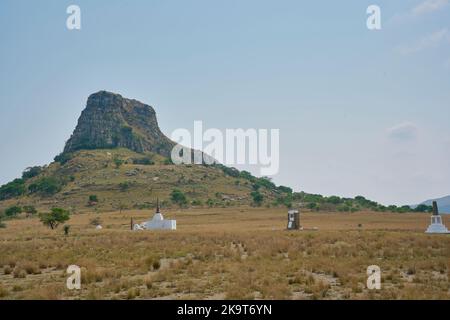 Isandlwana today - the site of the battle where the Zulu defeated the ...