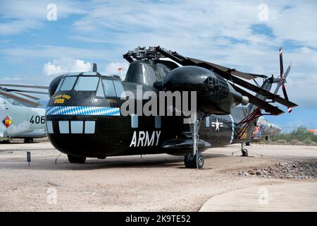 MAQUETTE HÉLICOPTÈRE SIKORSKY Ch-54a Tarhe Us Heavy Helicopter |icm