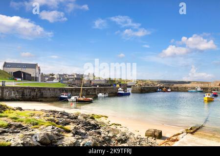 Portsoy, Aberdeenshire, Scotland -Historic fishing village and harbour at Portsoy. Stock Photo