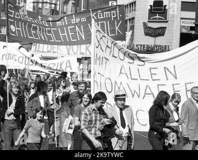 The Peace March '73 of the peace movement on 15. 9. 1973 in Dortmund had, in addition to the demand for the end of all nuclear weapons, the Stock Photo