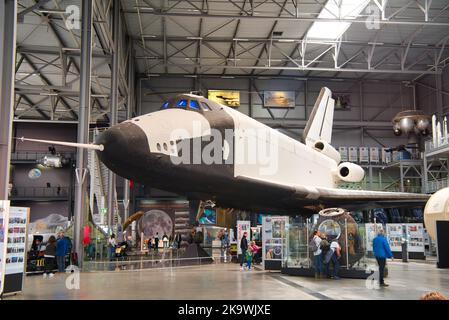 SPEYER, GERMANY - OCTOBER 2022: white black Buran spacecraft 11F35 1K the first Soviet Russian spaceplane shuttle 1989 in the Technikmuseum Speyer. Stock Photo