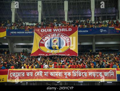 Kolkata, India. 29th Oct, 2022. ATKMB (Mohunbagan football club) and EBFC (East Bengal football club) the two arch rival super giants of Indian football meet in ISL 2022-23 at salt lake stadium, Kolkata (VYBK. Popularly known as Calcutta Derby; ATKMB wins it in style with 2-0 margin. The scorers are Hugo Boumous and Manbir Singh in the 2nd Half of the match. Different moments of the football match. (Photo by Amlan Biswas/Pacific Press) Credit: Pacific Press Media Production Corp./Alamy Live News Stock Photo