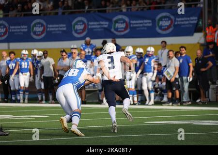 Milan, Italy. 30th Oct, 2022. Running of during 2023 European Championship Qualifiers - Italy vs England, Football in Milan, Italy, October 30 2022 Credit: Independent Photo Agency/Alamy Live News Stock Photo