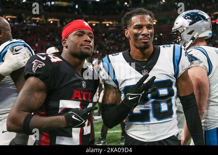 Atlanta Falcons cornerback Darren Hall (34) prays before an NFL football  game against the Detroit Lions, Sunday, Dec. 26, 2021, in Atlanta. The  Atlanta Falcons won 20-16. (AP Photo/Danny Karnik Stock Photo - Alamy