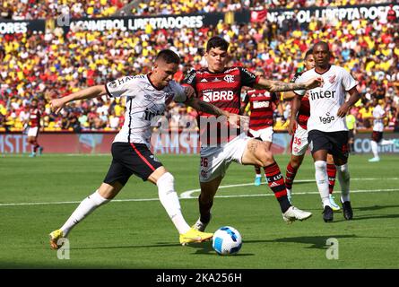 Fla começa disputa por vaga na final da Copa BR