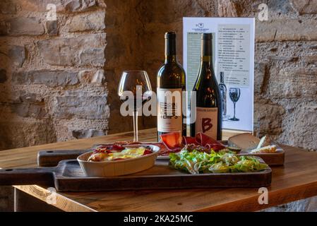 Still life views of fruit and vegetables, in the kitchen of a medieval French chateau. Stock Photo