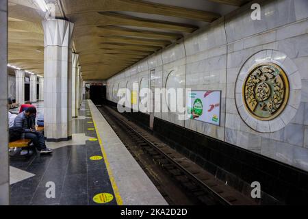 Dustlik Metro station. Tashkent, Uzbekistan Stock Photo