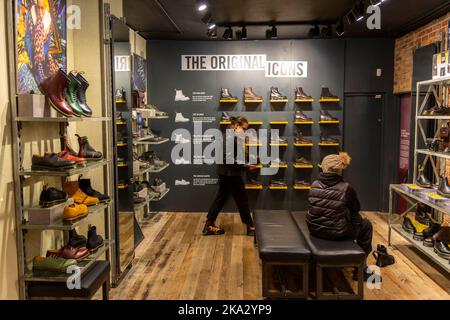 Dr Martens shoeshop interior Bath Somerset England UK The Original Icons Stock Photo Alamy