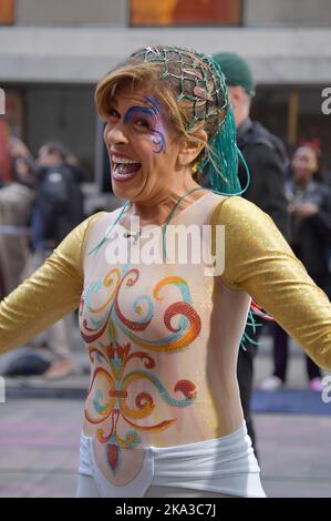 New York, USA. 31st Oct, 2022. Hoda Kotb in costume during The Today Show for Halloween at Rockefeller Plaza, New York, NY, October 31, 2022. (Photo by Anthony Behar/Sipa USA) Credit: Sipa USA/Alamy Live News Stock Photo