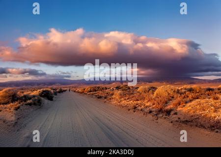 Hiking the California Aqueduct, Pacific Crest Trail, California, USA Stock Photo