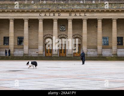 Grand pillars and doors of Caird Hall concert venue in City Square, Dundee, Scotland, UK Stock Photo