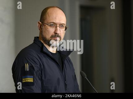 Prime-minister of Ukraine Denys Shmyhal (C) meets the President of the ...