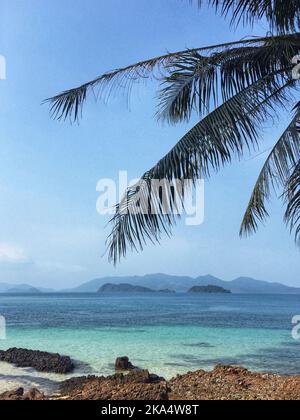 Koh Wai island off Koh Chang, Mu Ko Chang National Park, Trat, Thailand Stock Photo