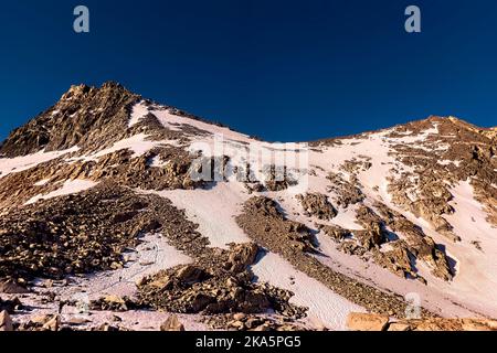 Hiking to Glen Pass, Kings Canyon National Park, Pacific Crest Trail, California, USA Stock Photo