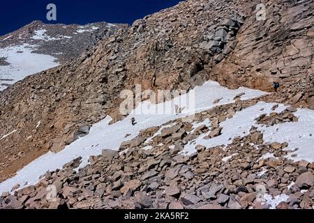Hiking between Forester and Glen Pass, Kings Canyon National Park, Pacific Crest Trail, California, USA Stock Photo