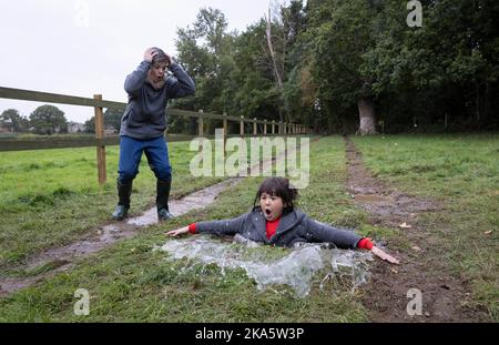 EDITORIAL USE ONLY Grace Hindle, age 12, and Stanley Potter, age 13, recreate a scene from the Vicar of Dibley to mark the 30th birthday of TV channel GOLD. Issue date: Tuesday November 1, 2022. Stock Photo