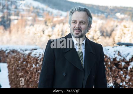 Baerum 20141225. Norwegian Princess Martha Louise, her husband Ari Behn (picture) and their daughters Leah Isadora, Maud Angelica and Emma Tallulah pictured on their way to the christmas service at Lommedalen Church on Christmas day. Photo: Audun Braastad / NTB scanpix  Stock Photo