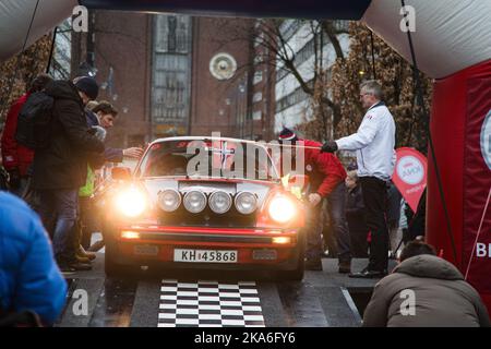 Oslo, Norway 20160127. Rallye Monte Carlo Historique starts in Oslo. The finishing line is i Monte Carlo 3rd february. It is a race for antique cars. (Oslo City Hall in the background) Foto: Audun Braastad / NTB scanpix  Stock Photo