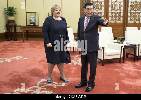 BEIJING, CHINA 20170407. Prime Minister Erna Solberg in a meeting with China's Parliament President Zhang Dejiang in the People's Great Hall in Beijing Friday. Solberg is on an official visit to China where the resumption of political and economic cooperation with China is the main purpose of the visit. Photo: Heiko Junge / NTB scanpix Stock Photo